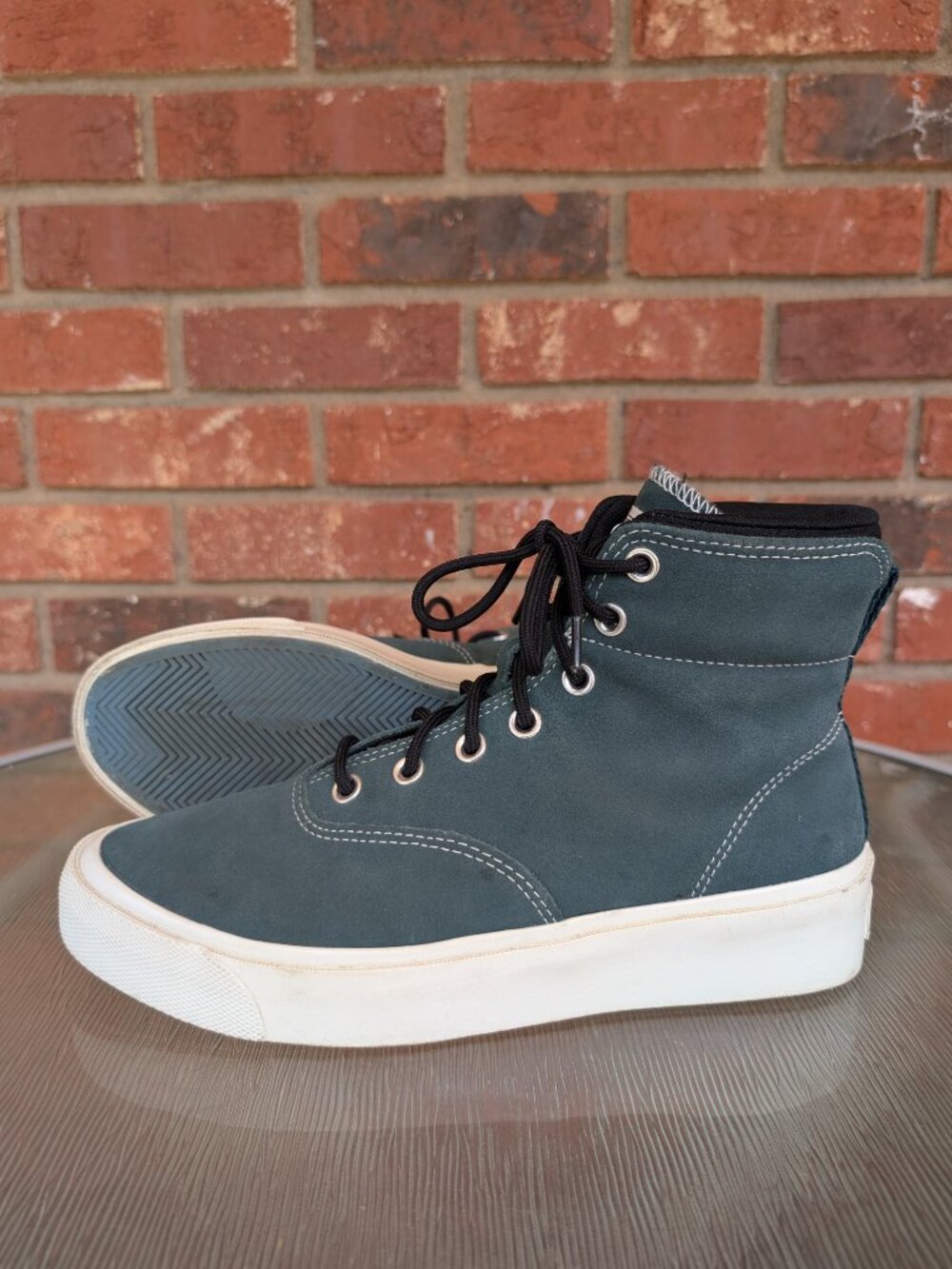 Men's 8.5 Women's 10 Converse Skid Grip High Top Leather Shoes Green